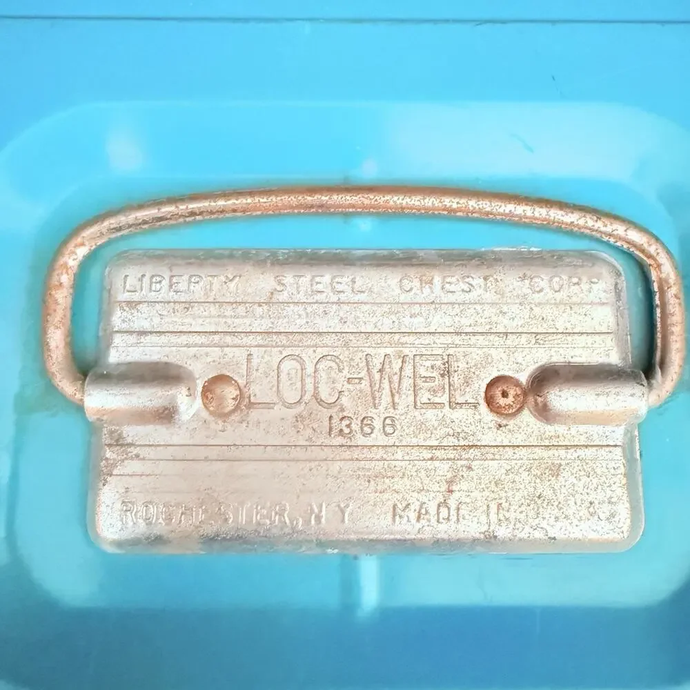 Vintage Loc-Wel 1356 Blue Metal Tackle Box Liberty Steel Fishing Lures USA 13”